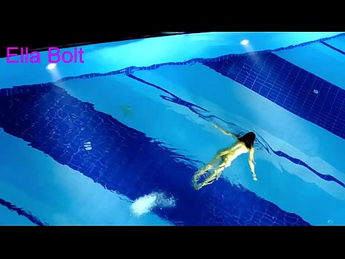 ❤️ Ùn possu micca piantà di fighjulà, ghjovana bionda catturata nuda in piscina ELLA BOLT Video porno à co.newautoglass.ru ❌